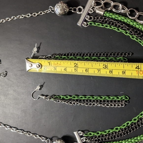 Silver Tone, Gunmetal Black, and Green Chain Statement Necklace and Earr… - Picture 5 of 5